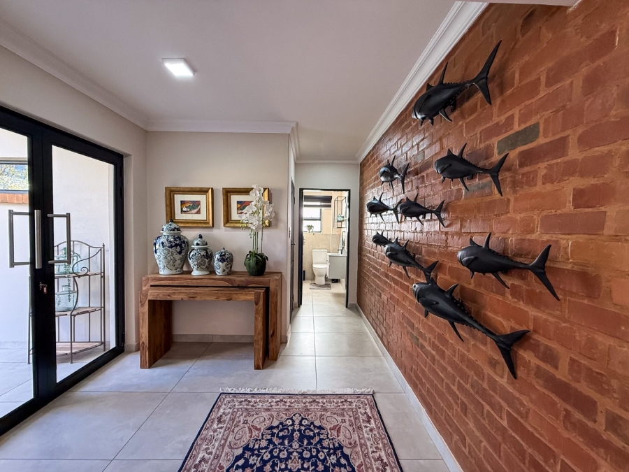 4 Bedroom Property for Sale in Meerhof North West